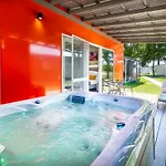 Tisza-to Apartmanpark Aparthotel 4*