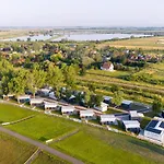 Hotel apartamentowy Tisza-to Apartmanpark 4*
