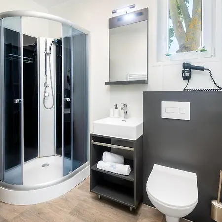 Tisza-to Apartmanpark 4*