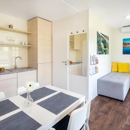 Tisza-to Apartmanpark Aparthotel Kisköre