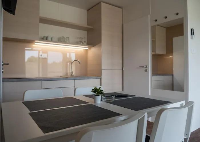 Tisza-to Apartmanpark 아파트호텔 Kisköre