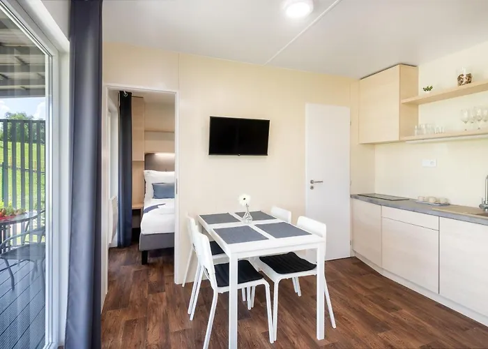아파트호텔 Tisza-to Apartmanpark Kisköre